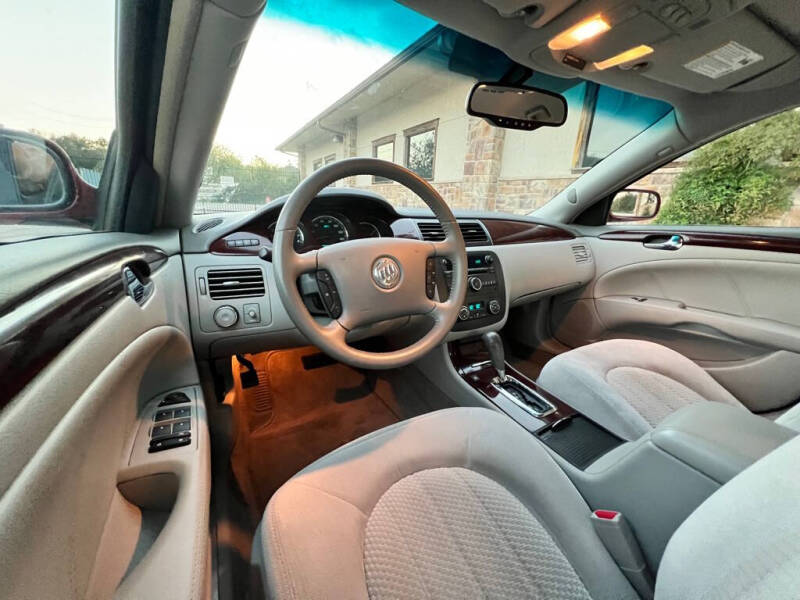 2008 Buick Lucerne CX photo 13