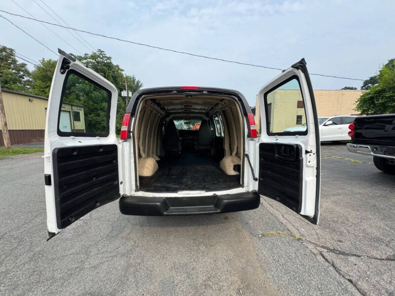 2017 Chevrolet Express 2500