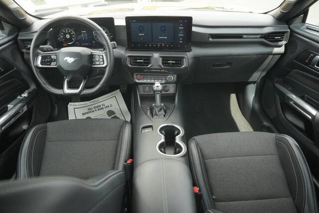 2024 Ford Mustang EcoBoost