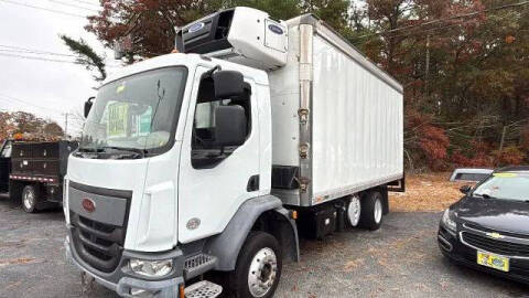 2018 Peterbilt 220