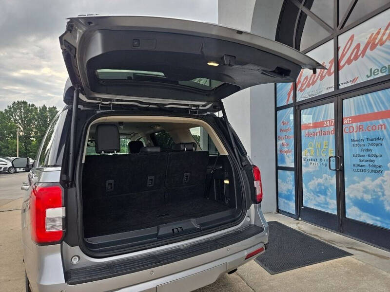 2024 Ford Expedition XLT