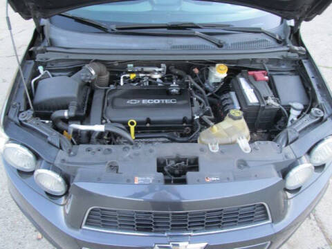 2015 Chevrolet Sonic LT Auto