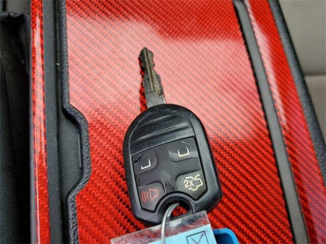 2012 Ford Mustang V6