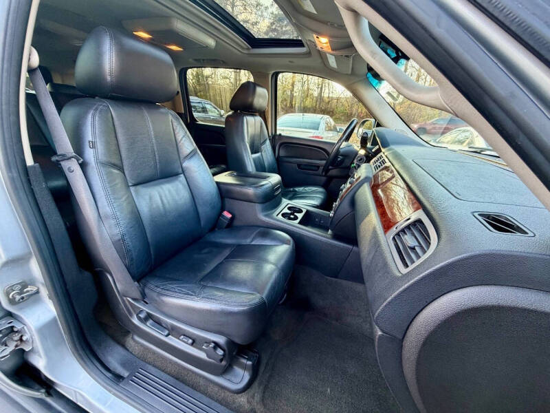 2012 Chevrolet Suburban LT