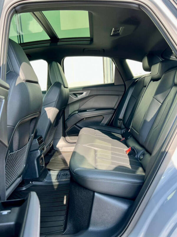 2024 Audi Q4 Sportback e-tron quattro Premium Plus 55