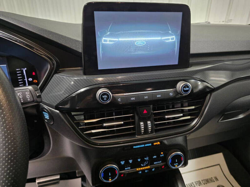 2024 Ford Escape Hybrid ST-Line Select