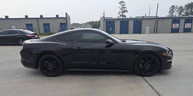 2020 Ford Mustang EcoBoost