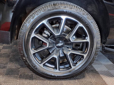 2022 Chevrolet Suburban RST