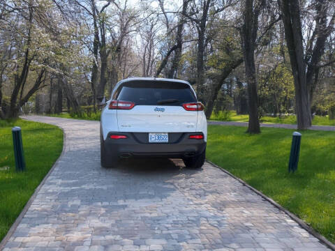 2017 Jeep Cherokee Latitude