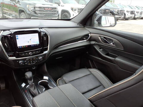 2023 Chevrolet Traverse Premier