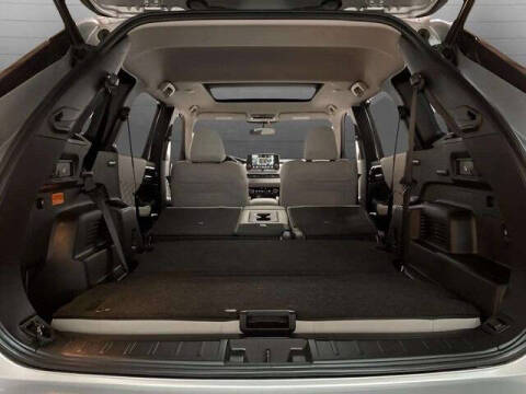 2025 Mitsubishi Outlander PHEV SEL