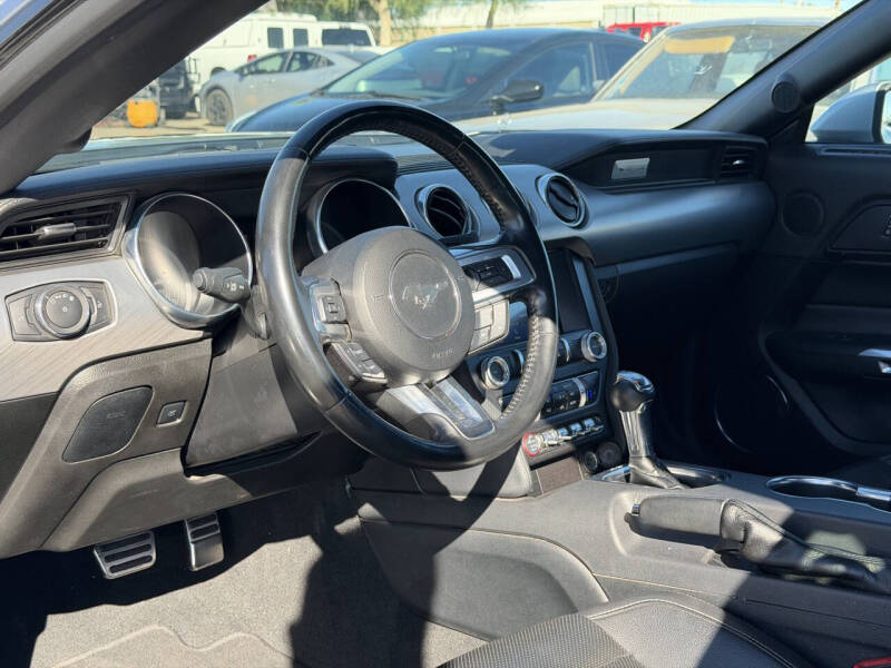 2023 Ford Mustang EcoBoost Premium