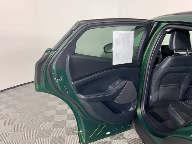 2024 Ford Mustang Mach-E Select