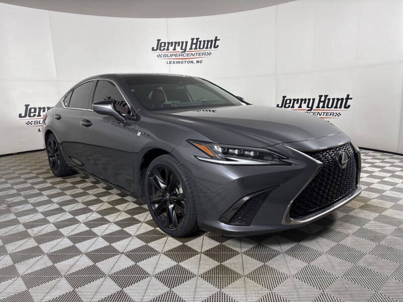 2023 Lexus ES 300h
