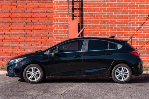 2017 Chevrolet Cruze LT Auto