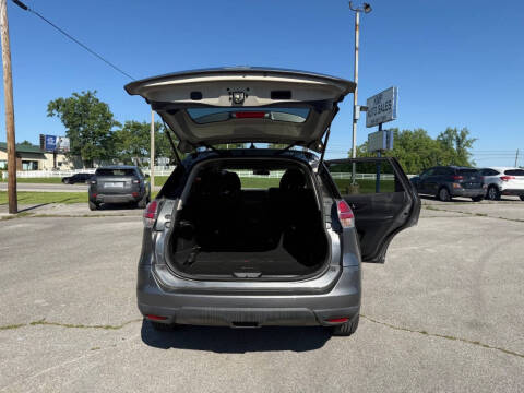 2016 Nissan Rogue SV