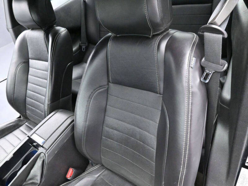 2014 Ford Mustang V6 Premium