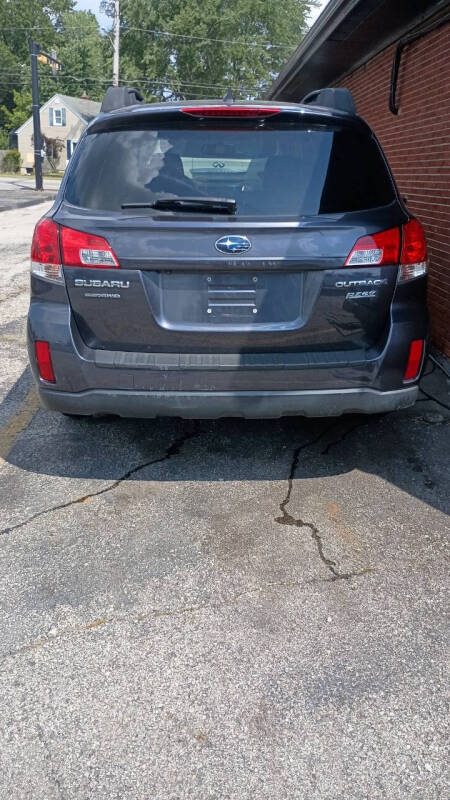 2011 Subaru Outback 2.5i Limited