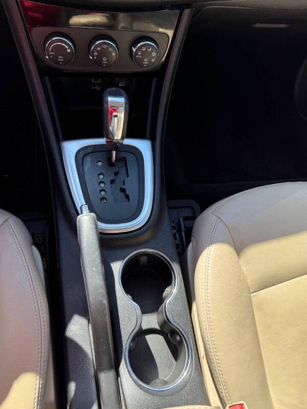 2012 Chrysler 200 Limited