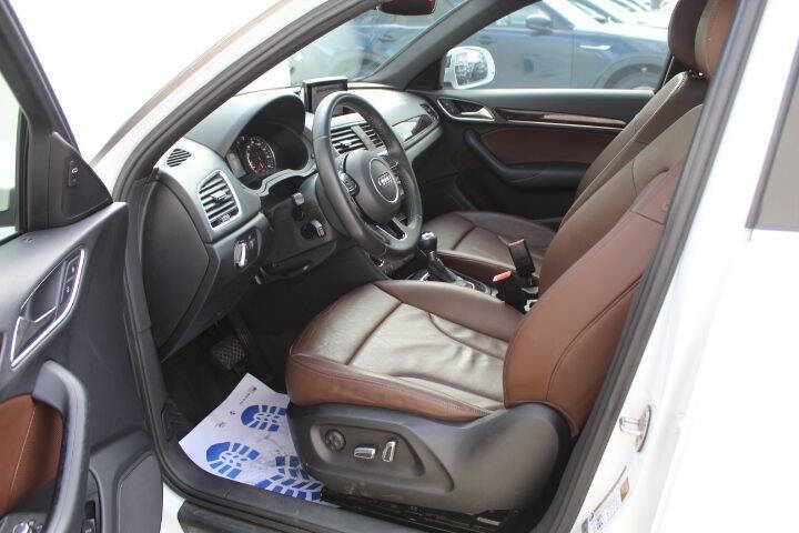 2016 Audi Q3 2.0T quattro Premium Plus