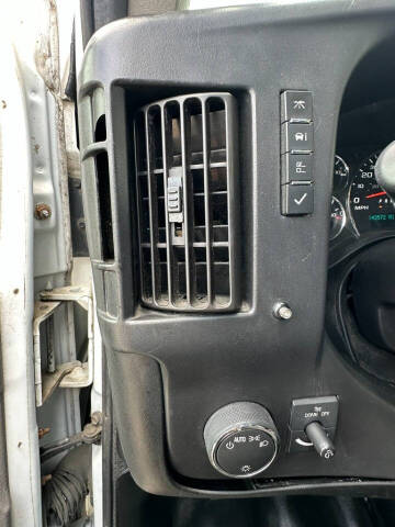 2017 Chevrolet Express 3500