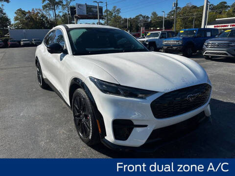 2025 Ford Mustang Mach-E Premium