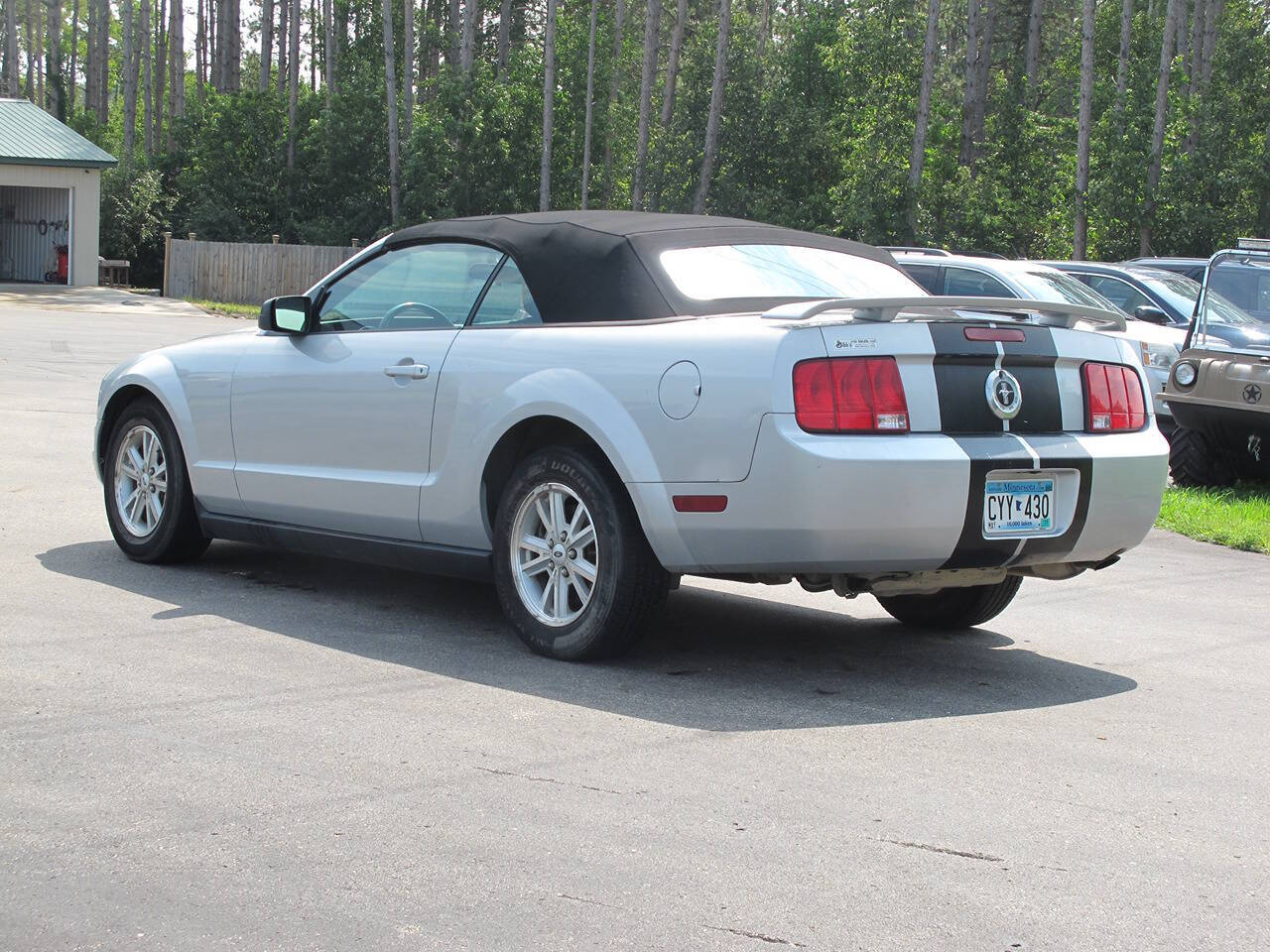 2006 Ford Mustang for sale at CAT CREEK AUTO in Menahga, MN