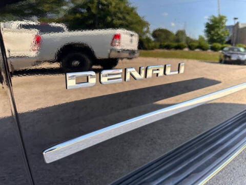 2016 GMC Yukon Denali