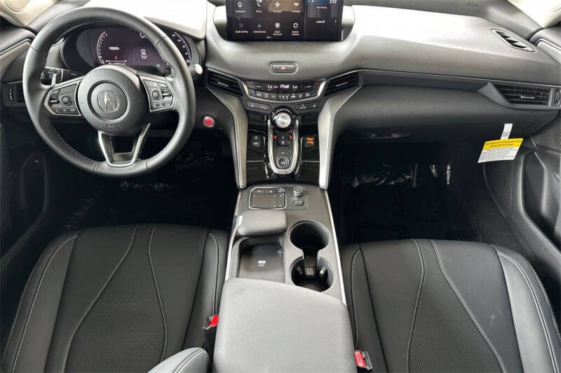2025 Acura TLX w/Tech