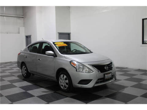 2018 Nissan Versa