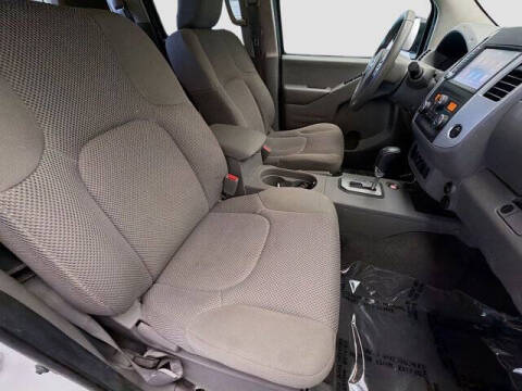 2021 Nissan Frontier SV
