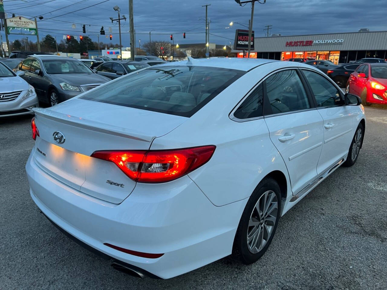 2016 Hyundai SONATA for sale at Auto Nation in Norfolk, VA