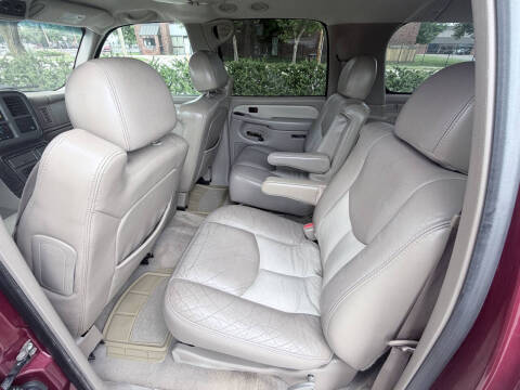 2004 GMC Yukon XL Denali