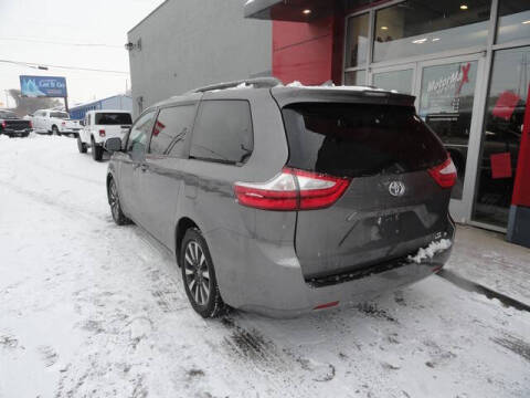 2019 Toyota Sienna LE 7-Passenger