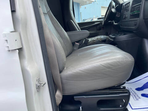 2011 Chevrolet Express 2500