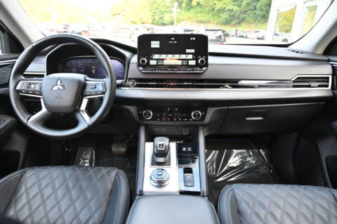 2023 Mitsubishi Outlander PHEV SEL