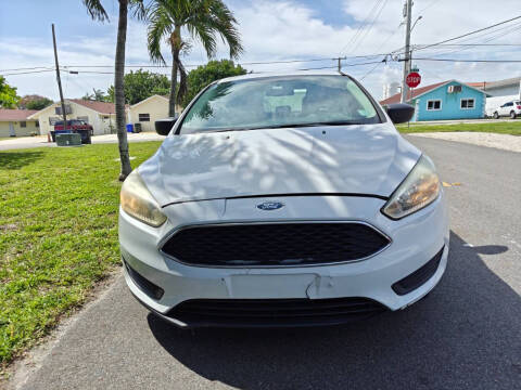 2016 Ford Focus S