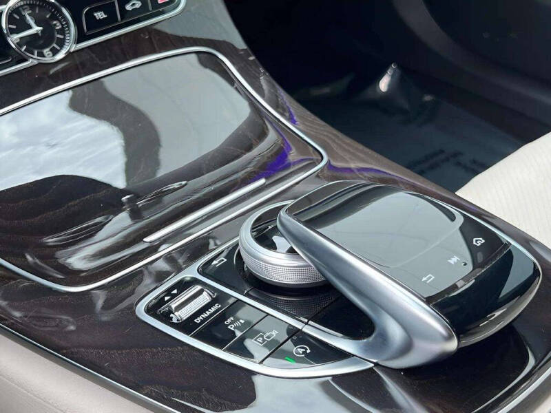 2019 Mercedes-Benz E-Class E 300