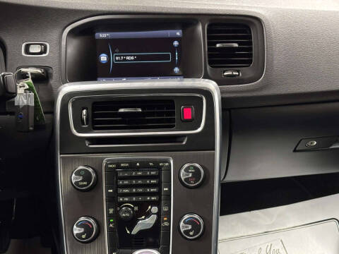 2013 Volvo S60 T5 Premier