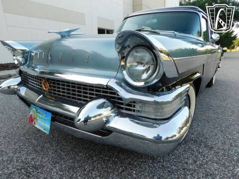 1957 Packard Clipper