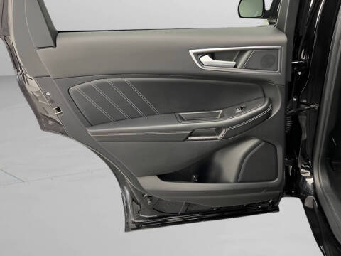 2022 Ford Edge ST