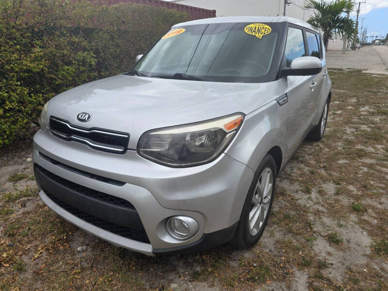 2019 Kia Soul +