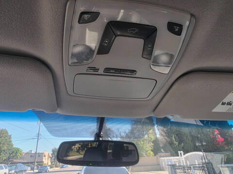 2013 Toyota Sienna SE 8-Passenger