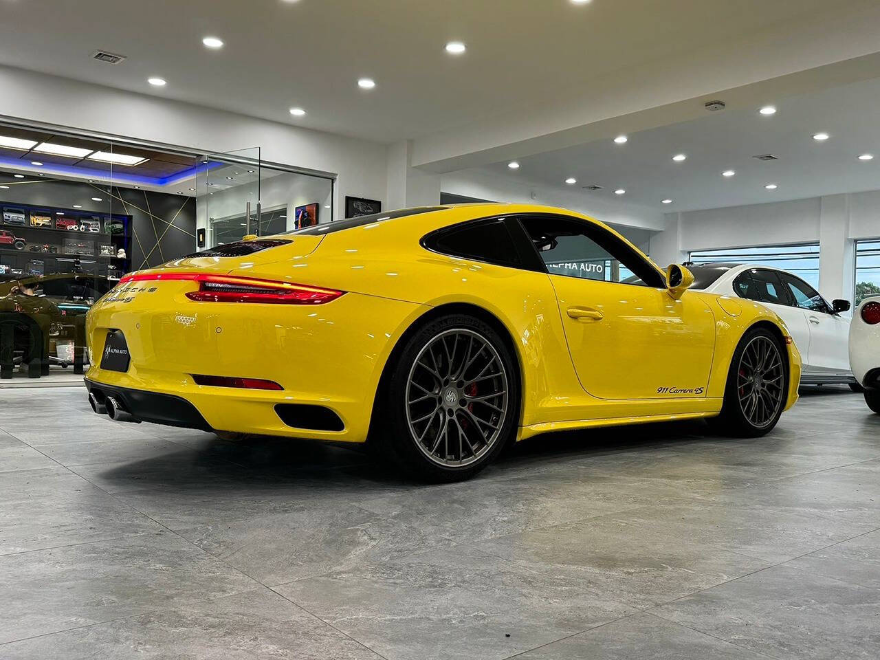 2018 Porsche 911 for sale at Alpha Auto Long Island in Westbury, NY