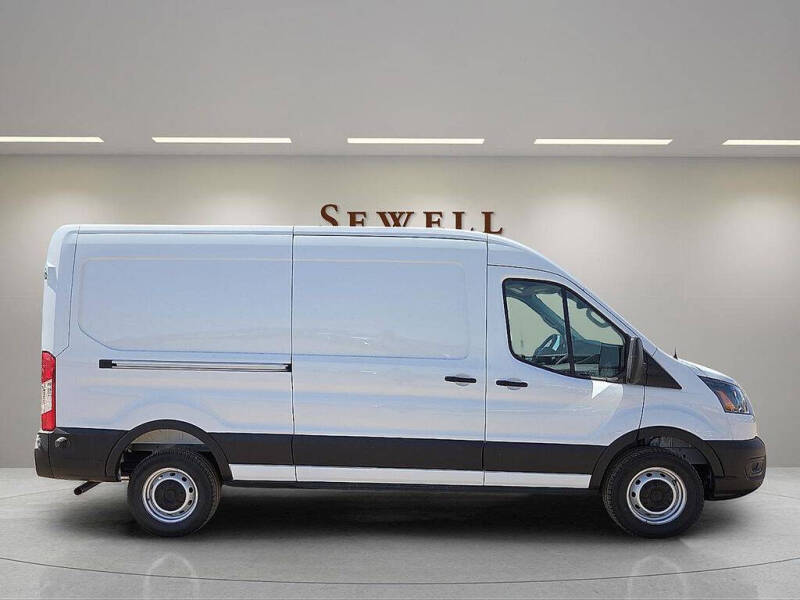 2026 Ford Transit 250