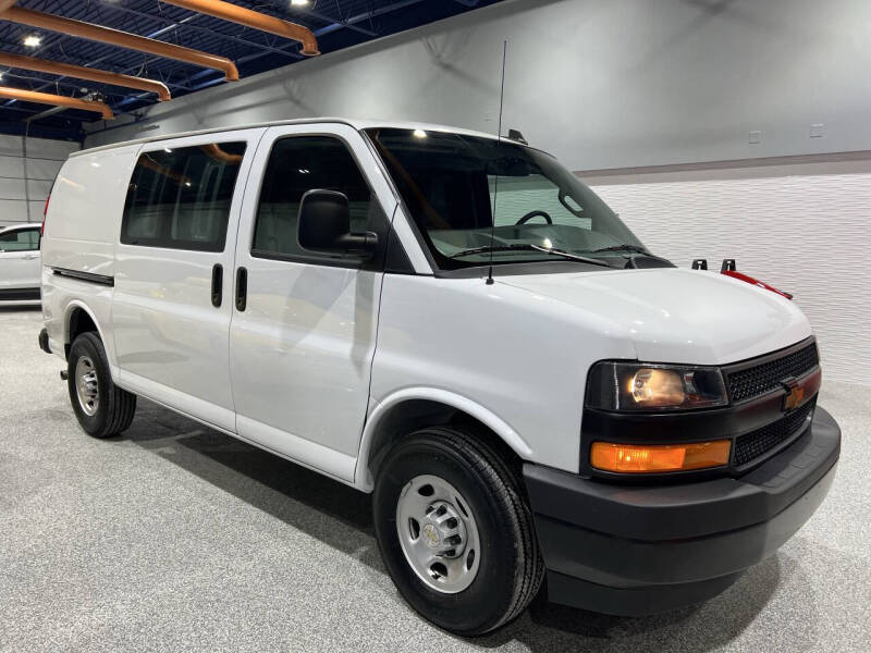 2024 Chevrolet Express 2500
