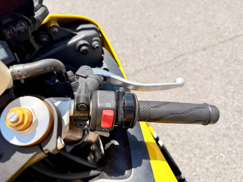 2016 Yamaha YZF-R6