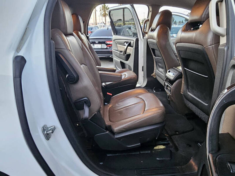 2016 GMC Acadia SLT-1