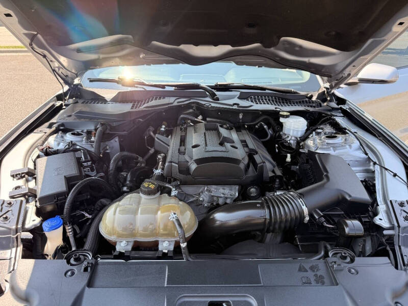 2020 Ford Mustang EcoBoost Premium