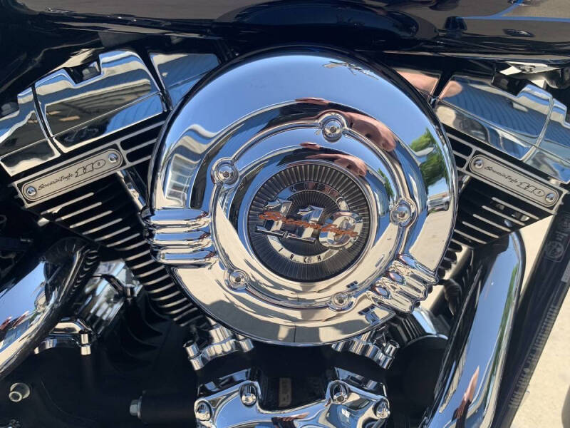 2007 Harley-Davidson Dyna CVO